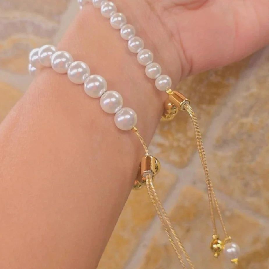 Beaded Adjustable Pearl Bracelet