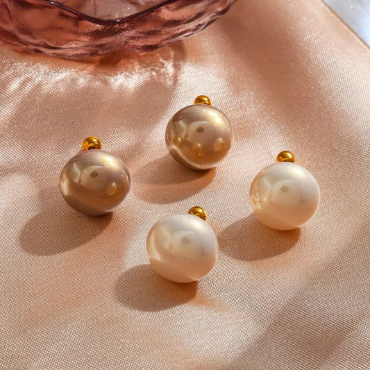 Faschion Pearl Earrings