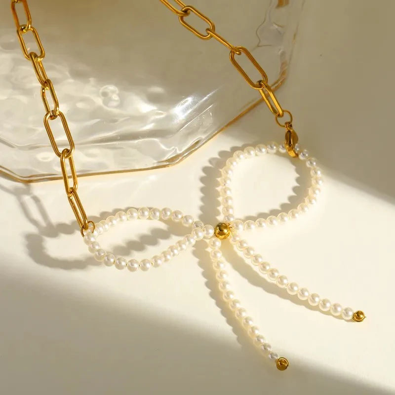 Choker Bow Necklace